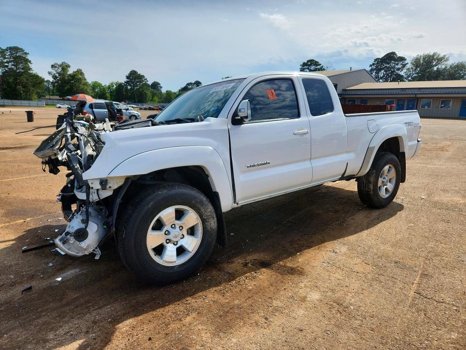 2015 Toyota Tacoma Prerunner Access cab