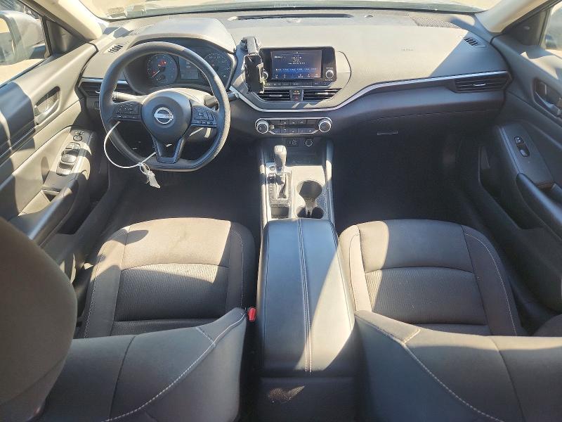 2023 Nissan Altima s