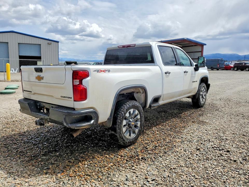 2022 Chevrolet Silverado K2500 Custom