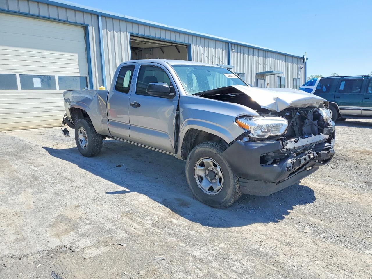 2017 Toyota Tacoma SR