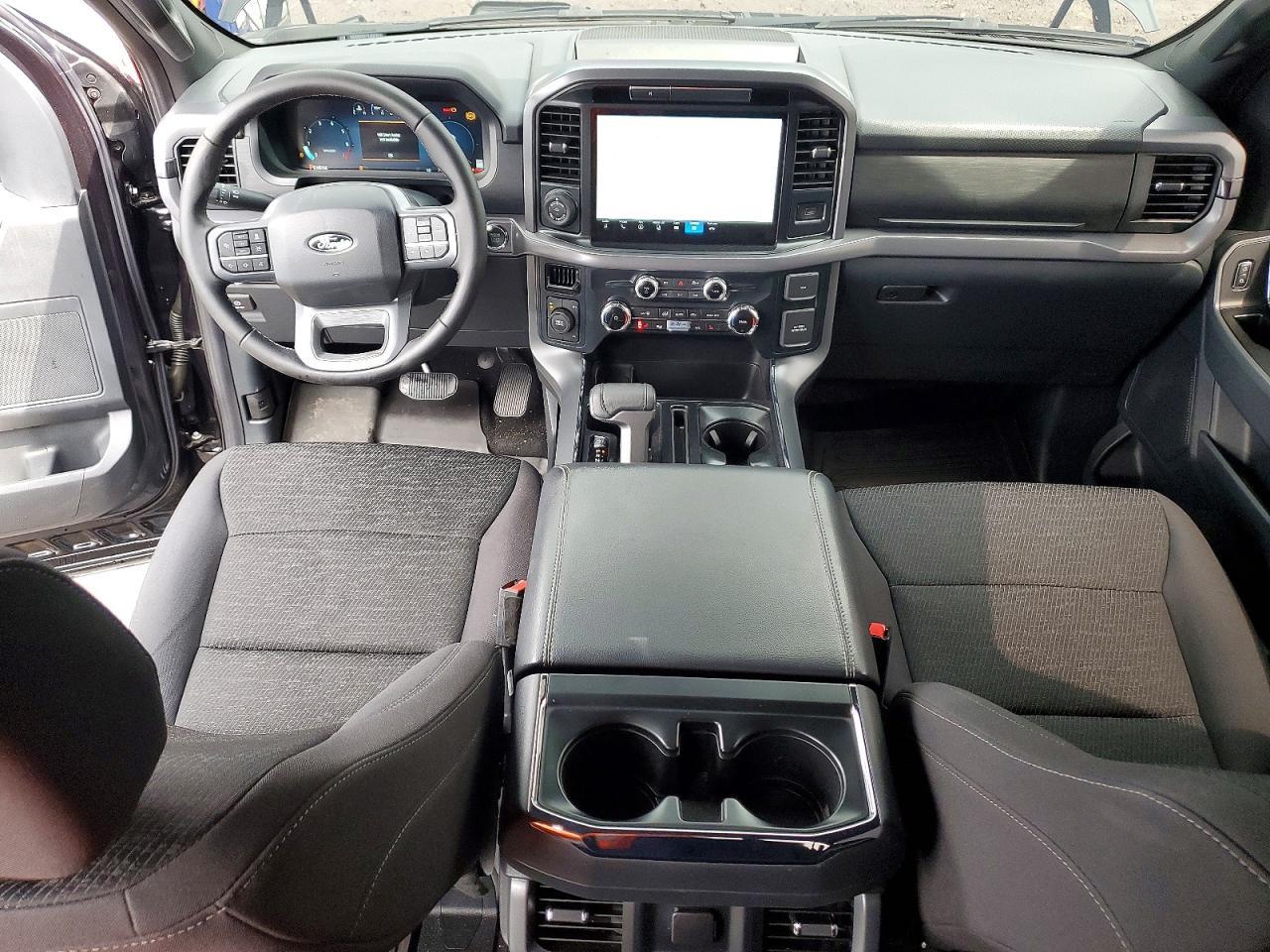 2025 Ford F150 XLT