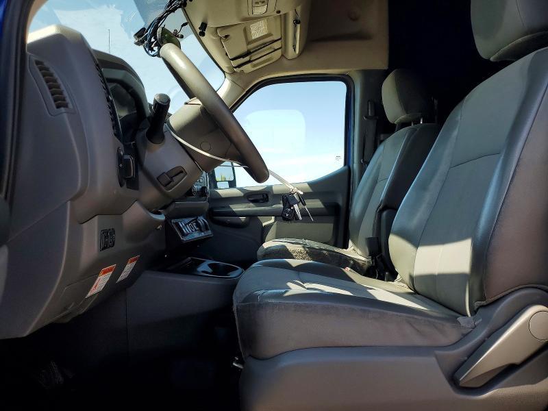 2016 Nissan NV 3500 HD SV