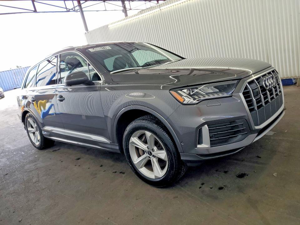 2024 Audi Q7 Premium Plus