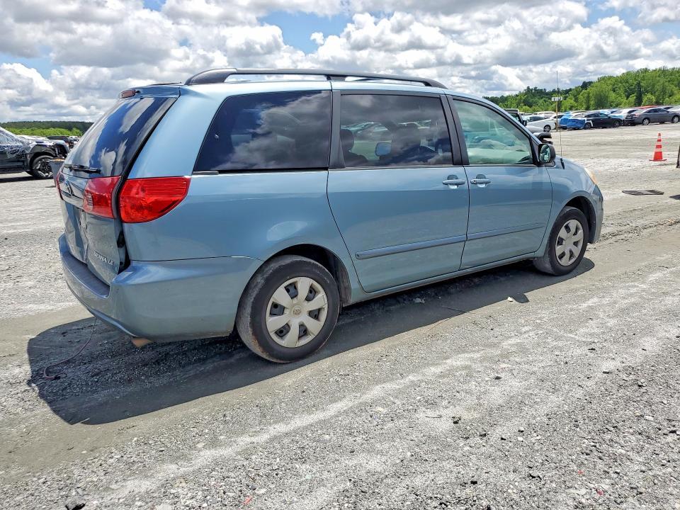 2006 Toyota Sienna le 7 Passenger