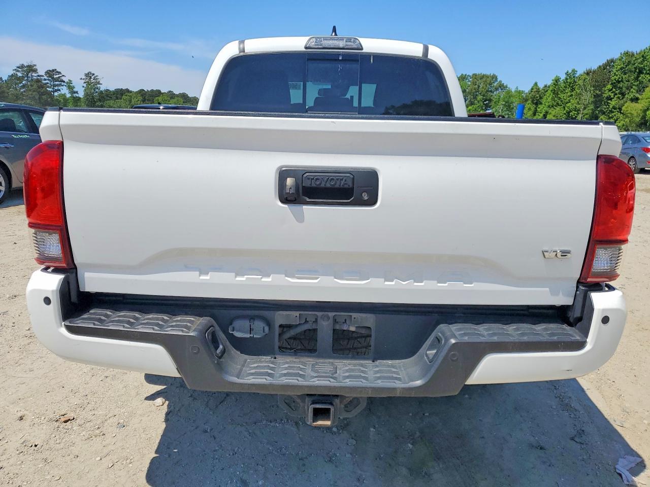 2018 Toyota Tacoma TRD Sport
