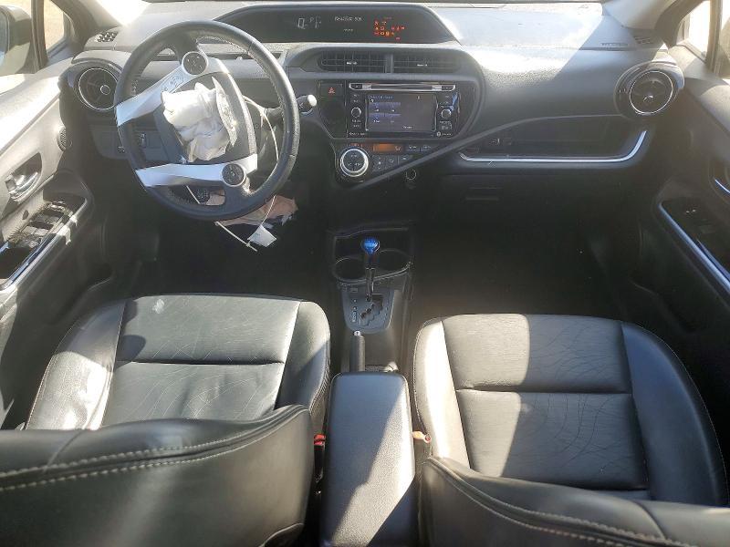 2016 Toyota Prius c Four