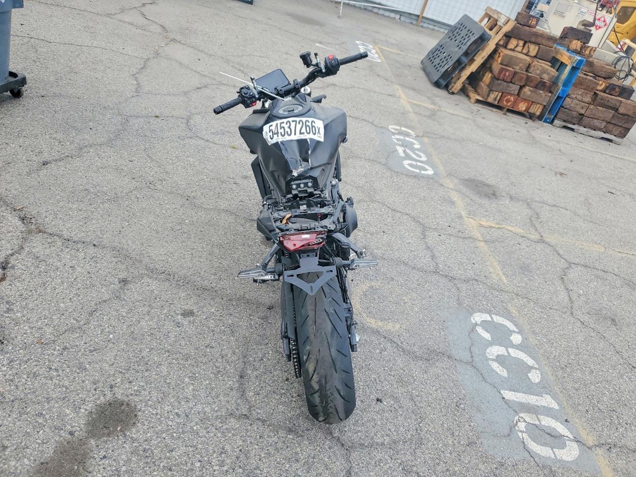2025 Yamaha MT09 C