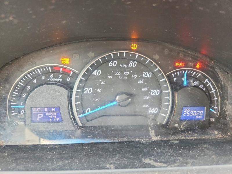 2014 Toyota Camry le