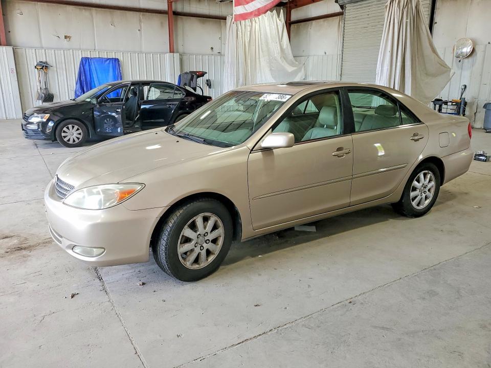 2003 Toyota Camry xle V6