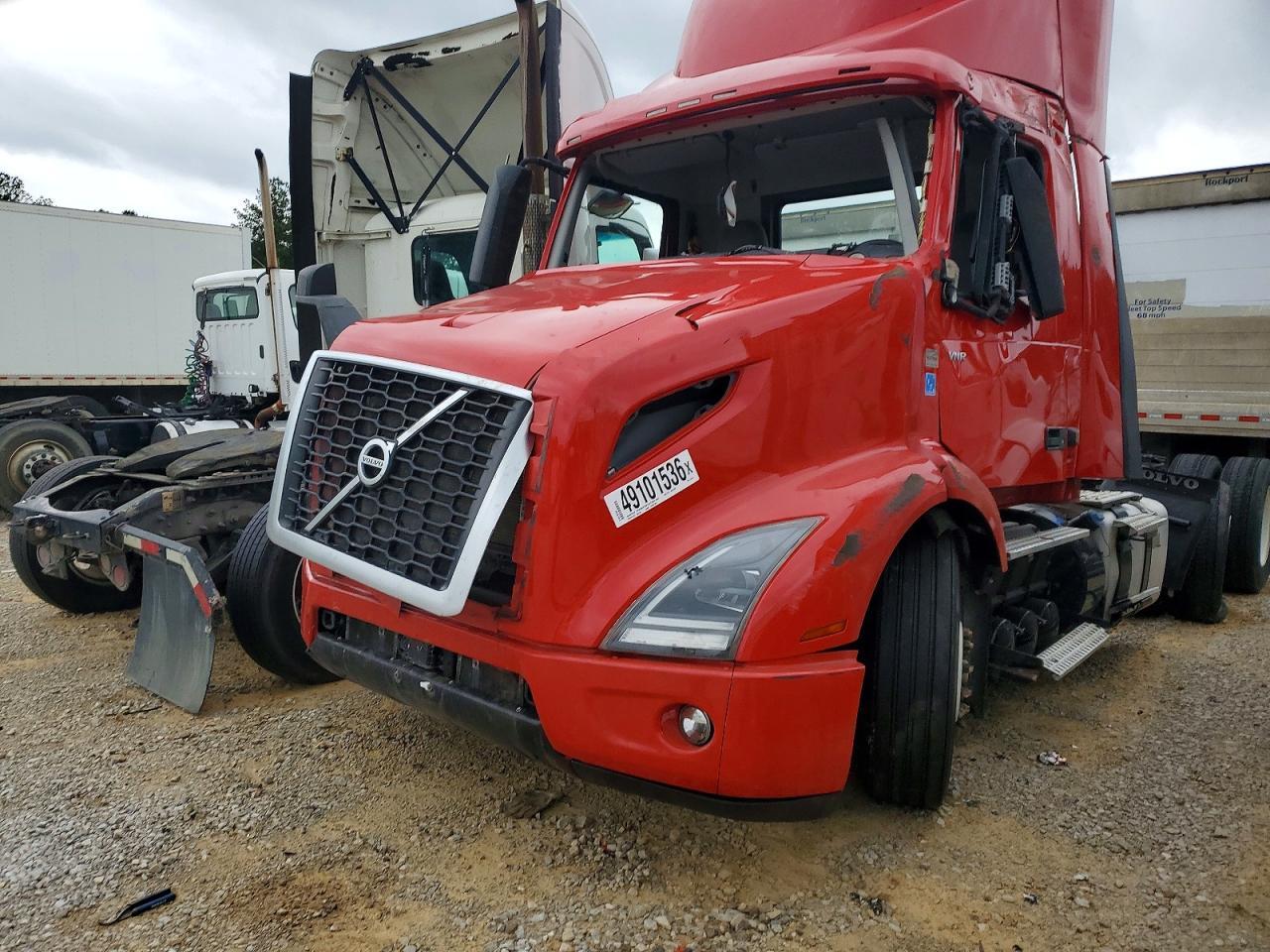 2023 Volv O VNR Semi Truck