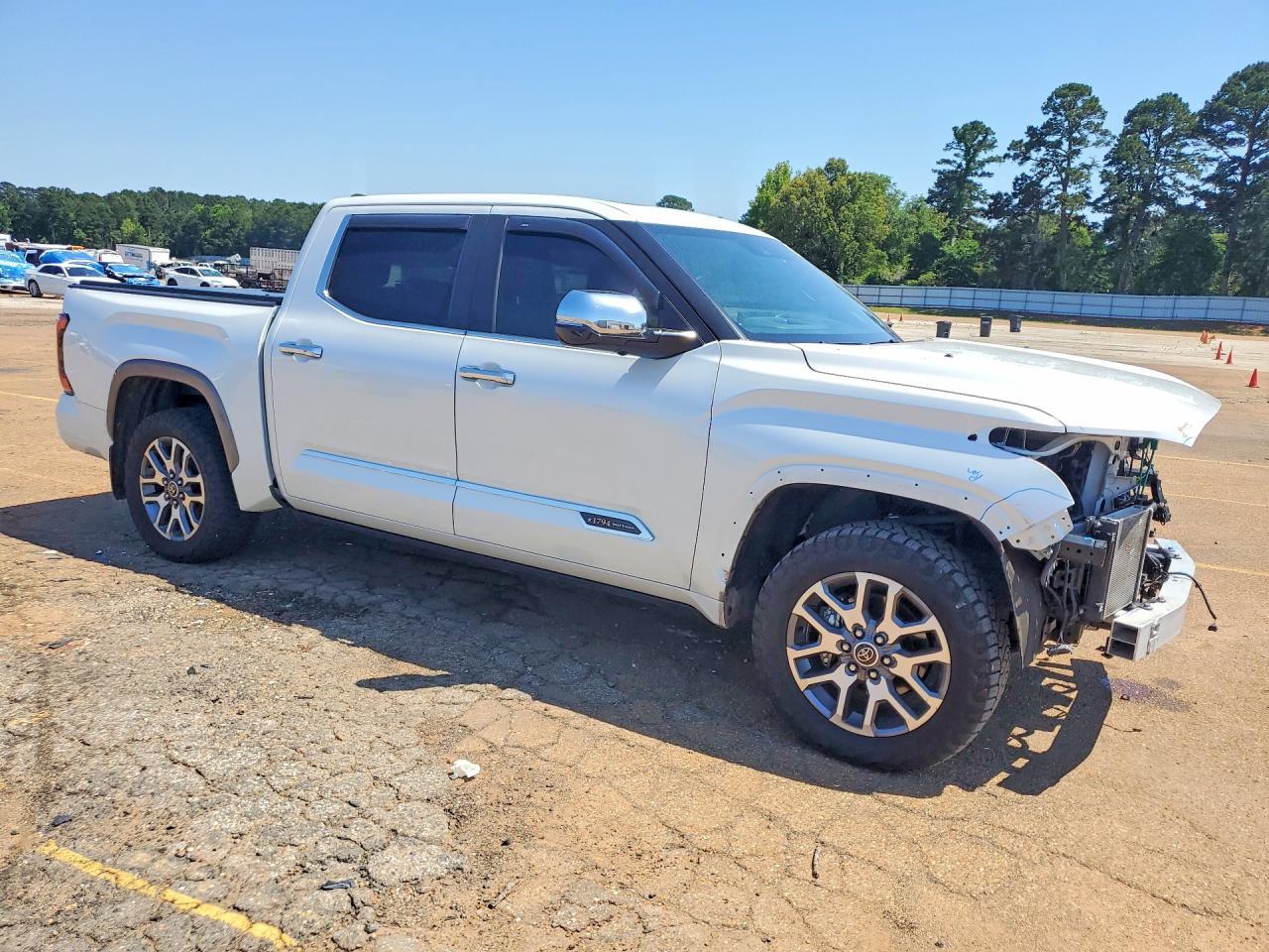 2024 Toyota Tundra 1794 Edition HV