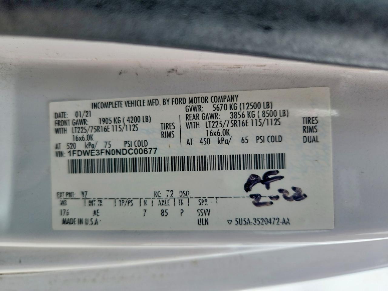 2022 Ford Econoline E350 Super Duty Cutaway Van