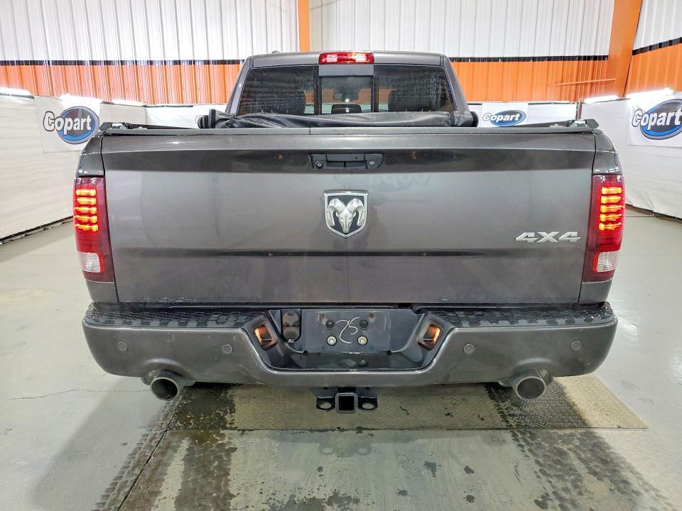 2015 Dodge RAM 1500 Sport