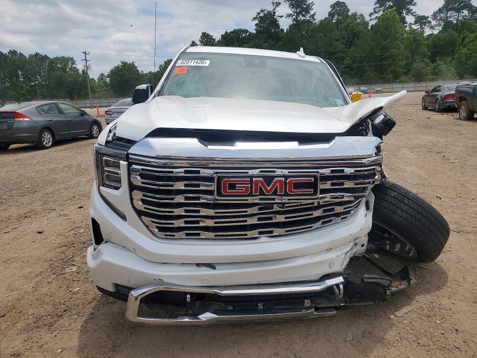 2025 GMC Sierra K1500 Denali