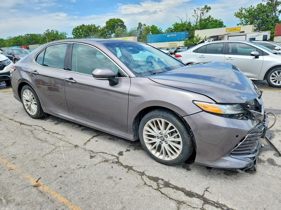 2018 Toyota Camry xle