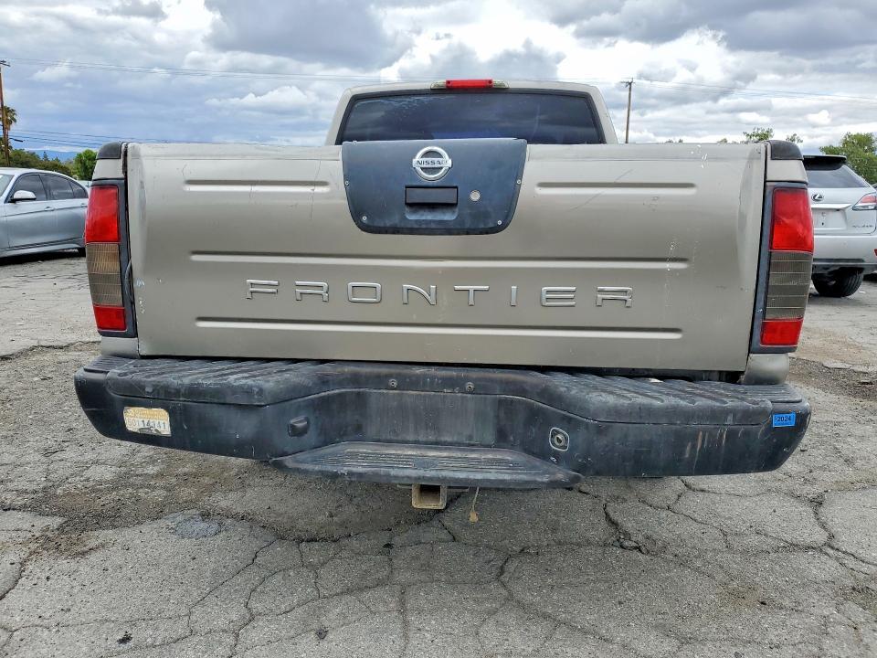 2003 Nissan Frontier King cab xe