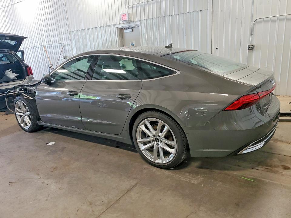 2022 Audi A7 Premium Plus