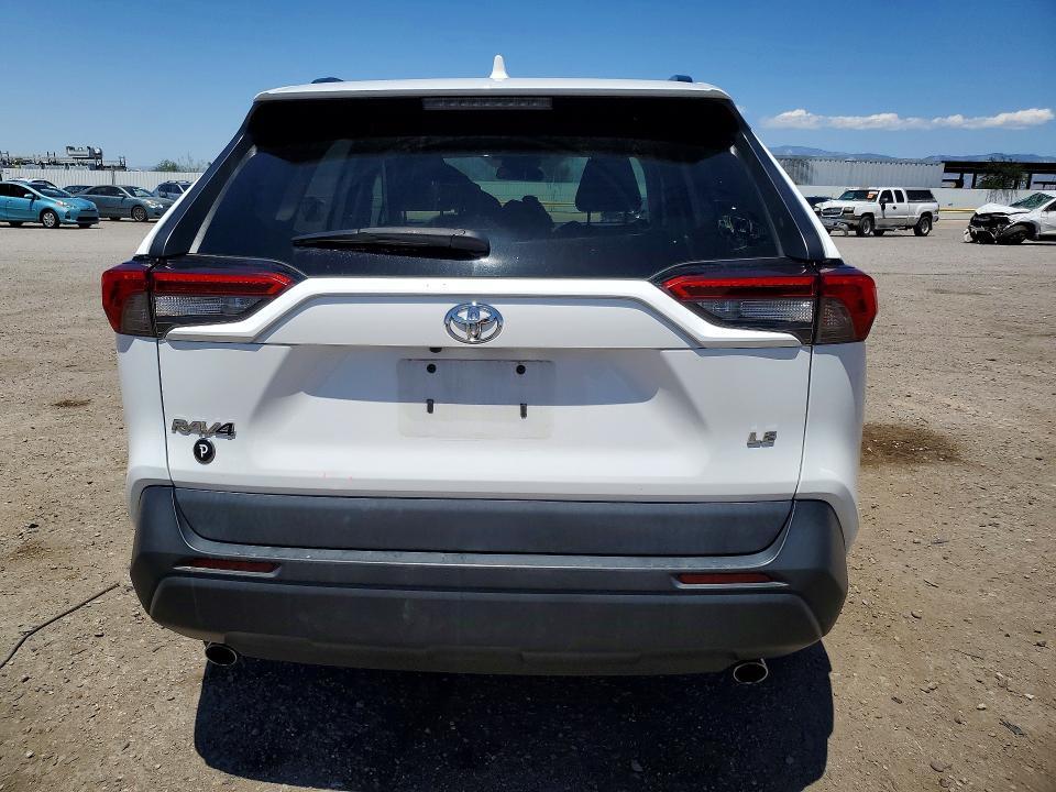 2020 Toyota Rav4 le
