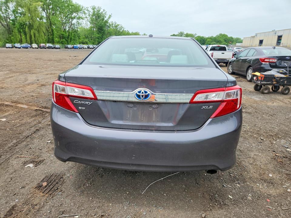 2012 Toyota Camry Hybrid xle