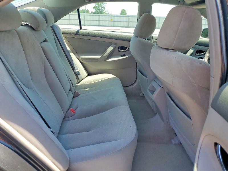 2009 Toyota Camry le