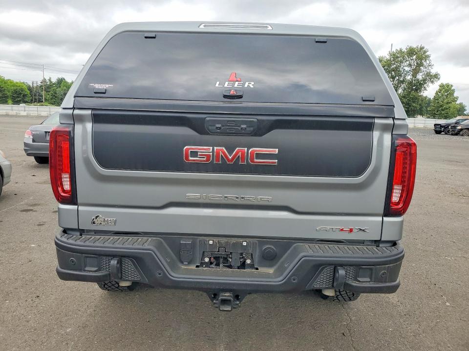 2026 GMC Sierra K1500 AT4X