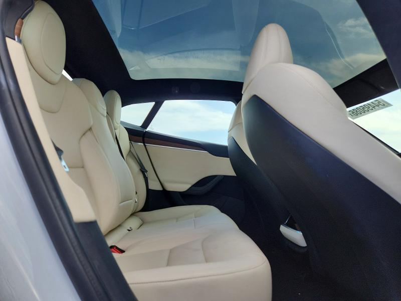 2022 Tesla Model s