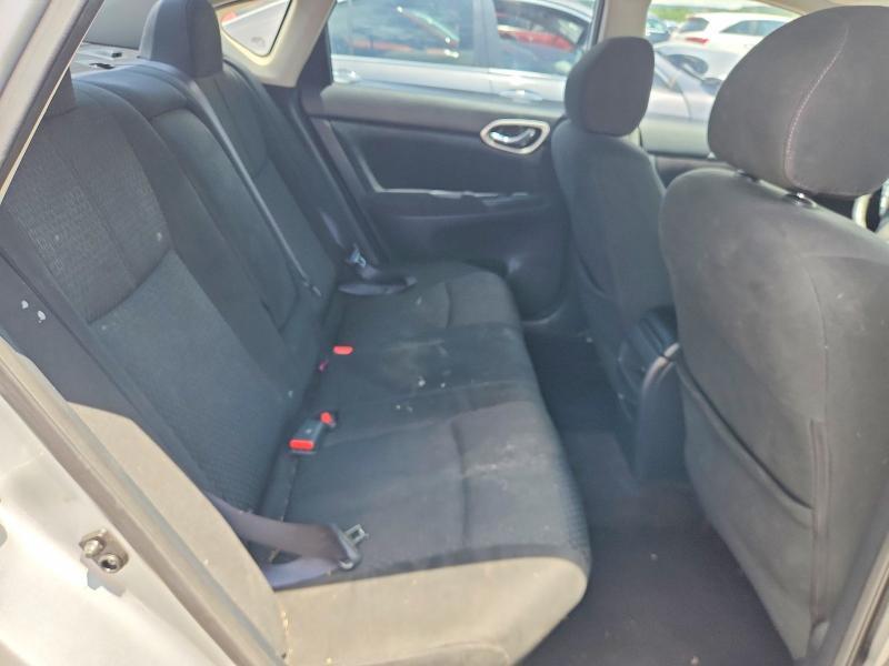 2015 Nissan Sentra sr