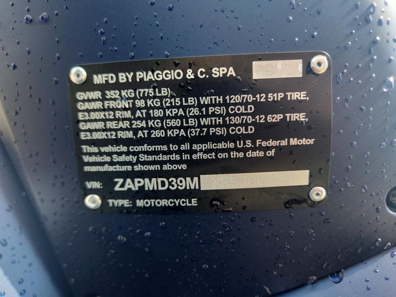 2024 Vespa GTS/SEI Giorni 300