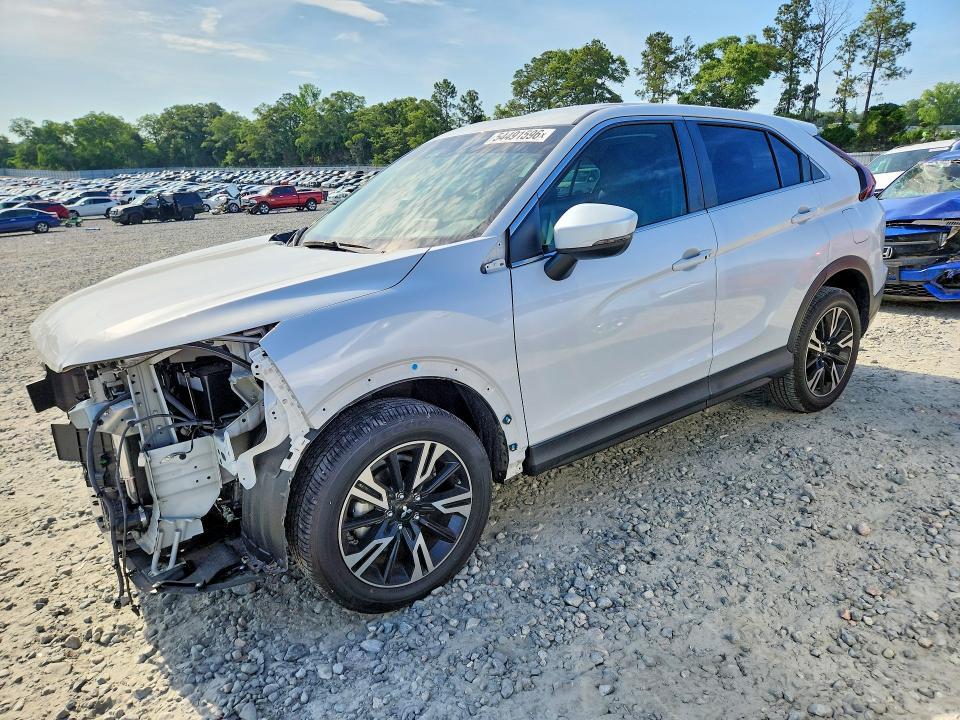 2023 Mitsubishi Eclipse Cross se