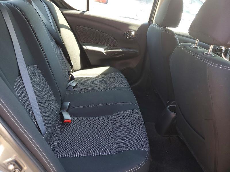 2018 Nissan Versa sv