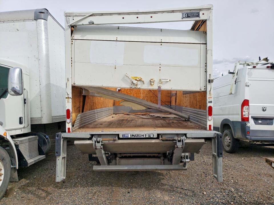 2022 Peterbilt 337 BOX Truck