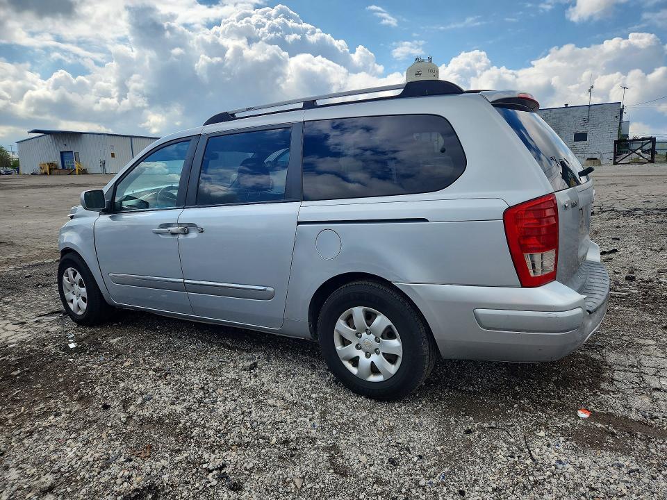 2007 Hyundai Entourage gls