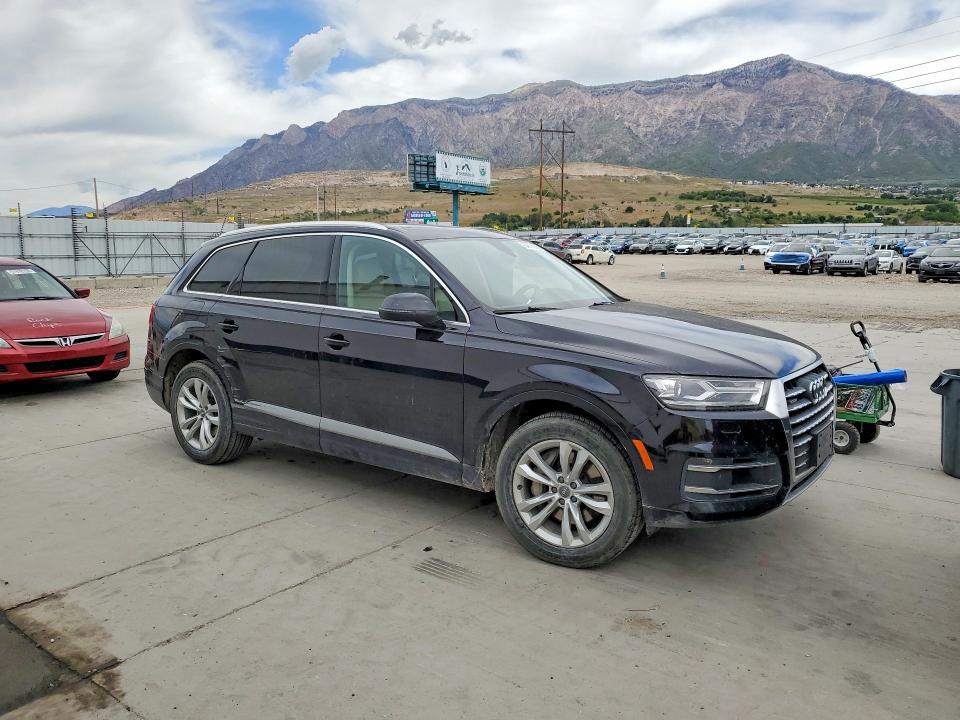 2018 Audi Q7 Premium Plus
