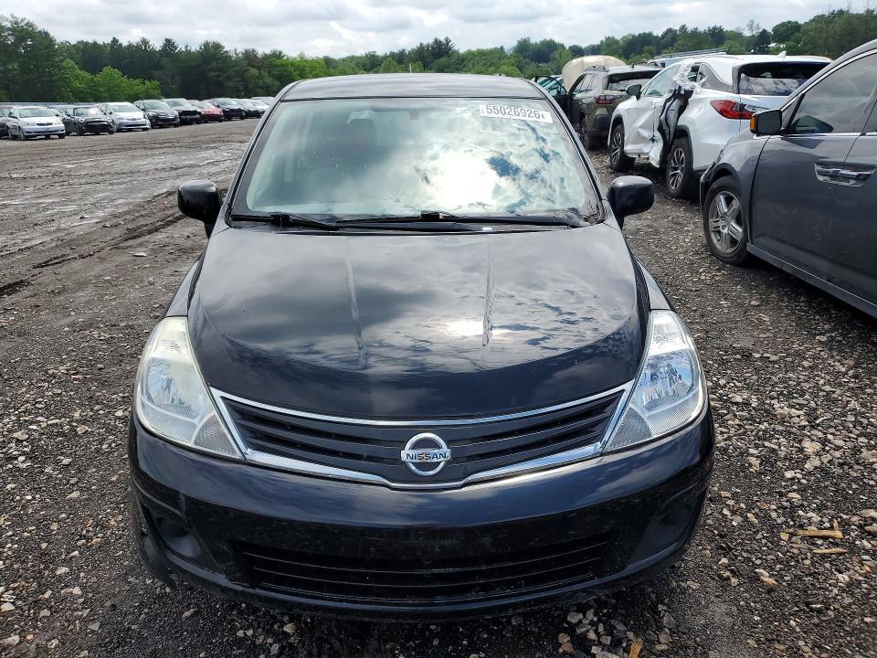 2011 Nissan Versa 1.8 s