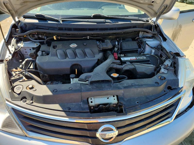 2010 Niss Versa