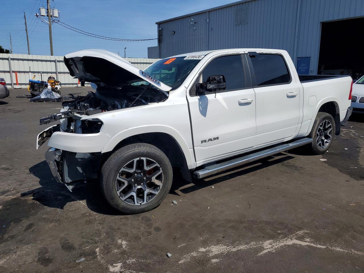 2025 Dodge 1500 Laramie