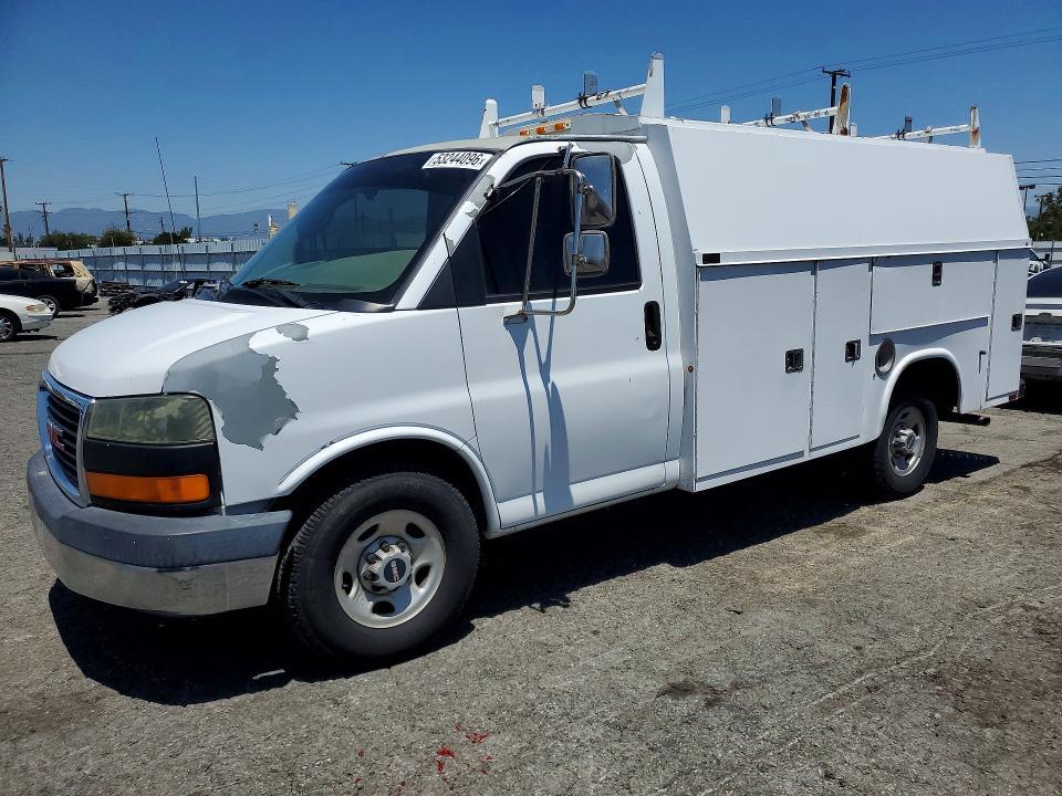 2006 GMC Savana Cutaway G3500