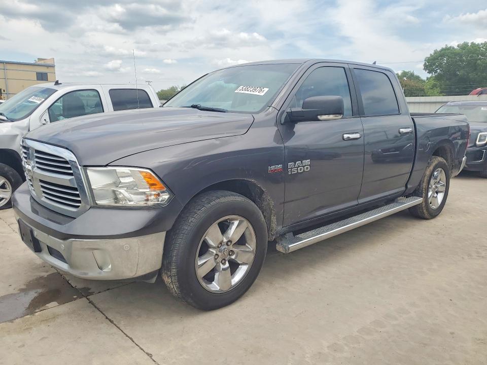 2016 Dodge Ram 1500 slt