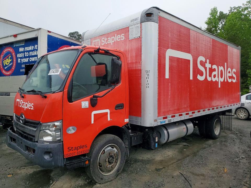 2017 Hino 195