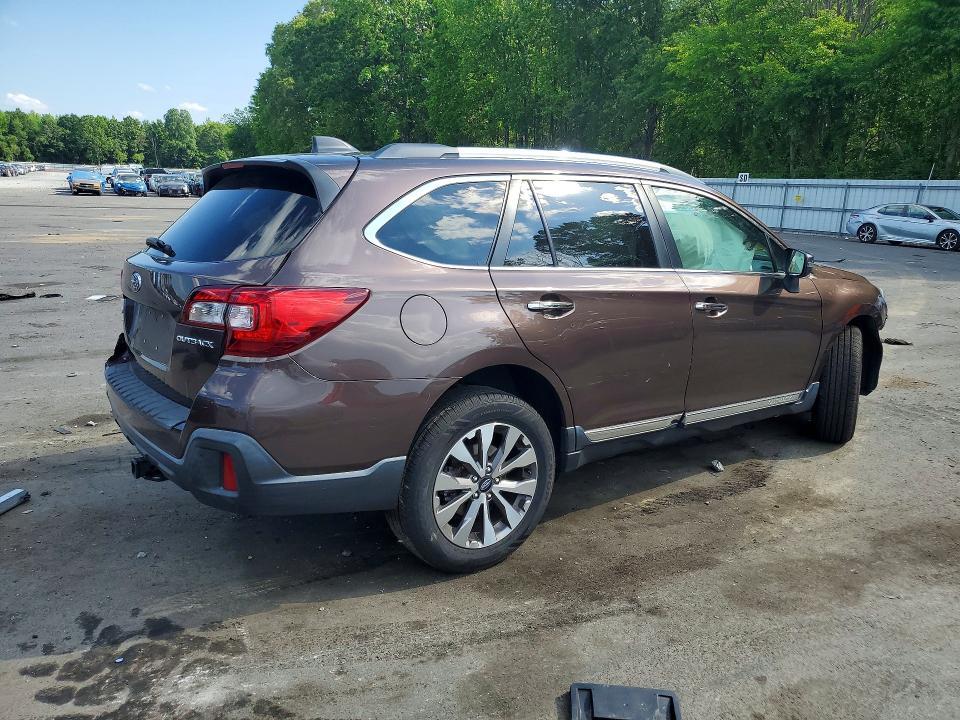 2019 Subaru Outback Touring