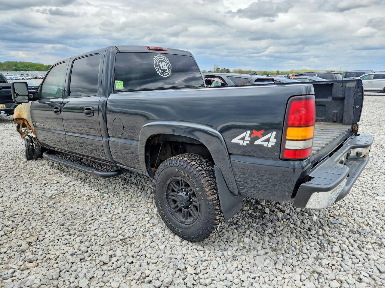 2004 GMC Sierra K2500 Heavy Duty