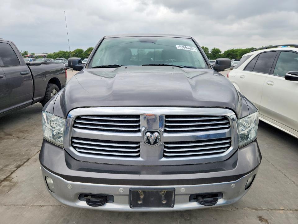 2016 Dodge RAM 1500 SLT