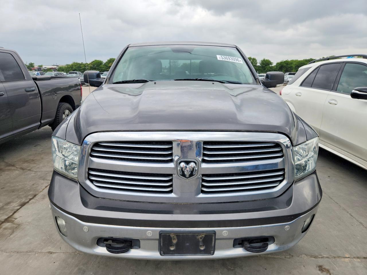 2016 Dodge RAM 1500 SLT