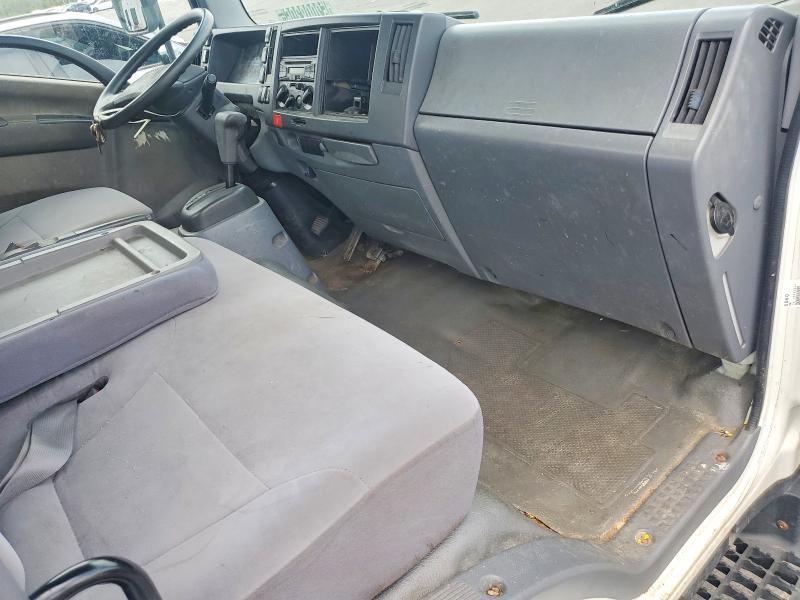 2016 Isuzu NPR HD