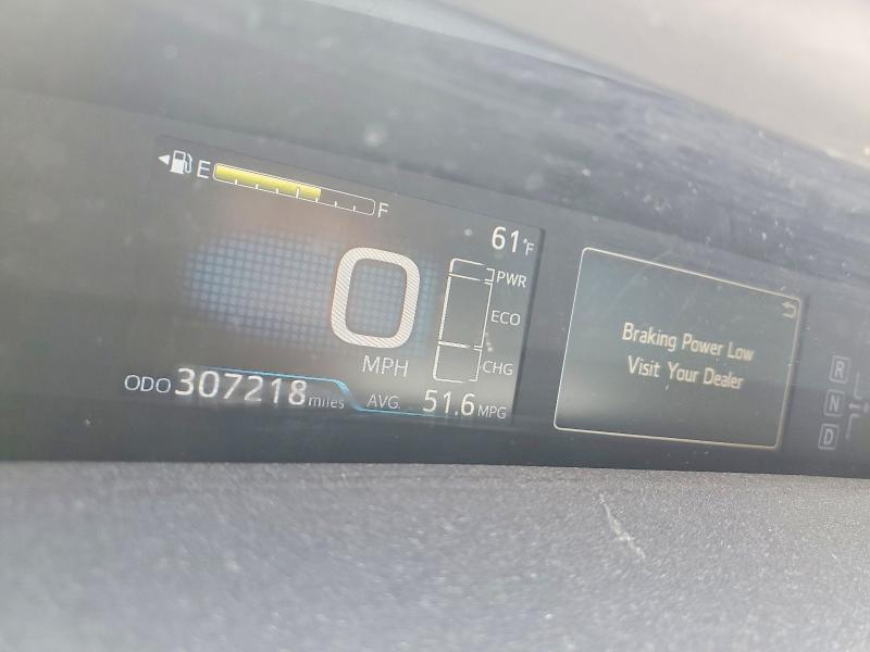 2016 Toyota Prius two