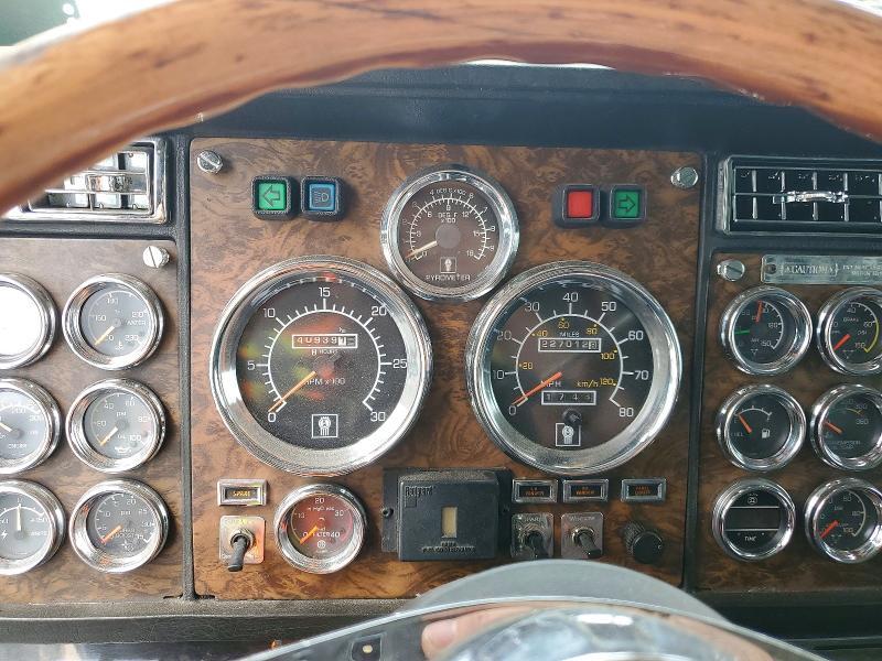 1996 Kenworth W900 Semi Truck