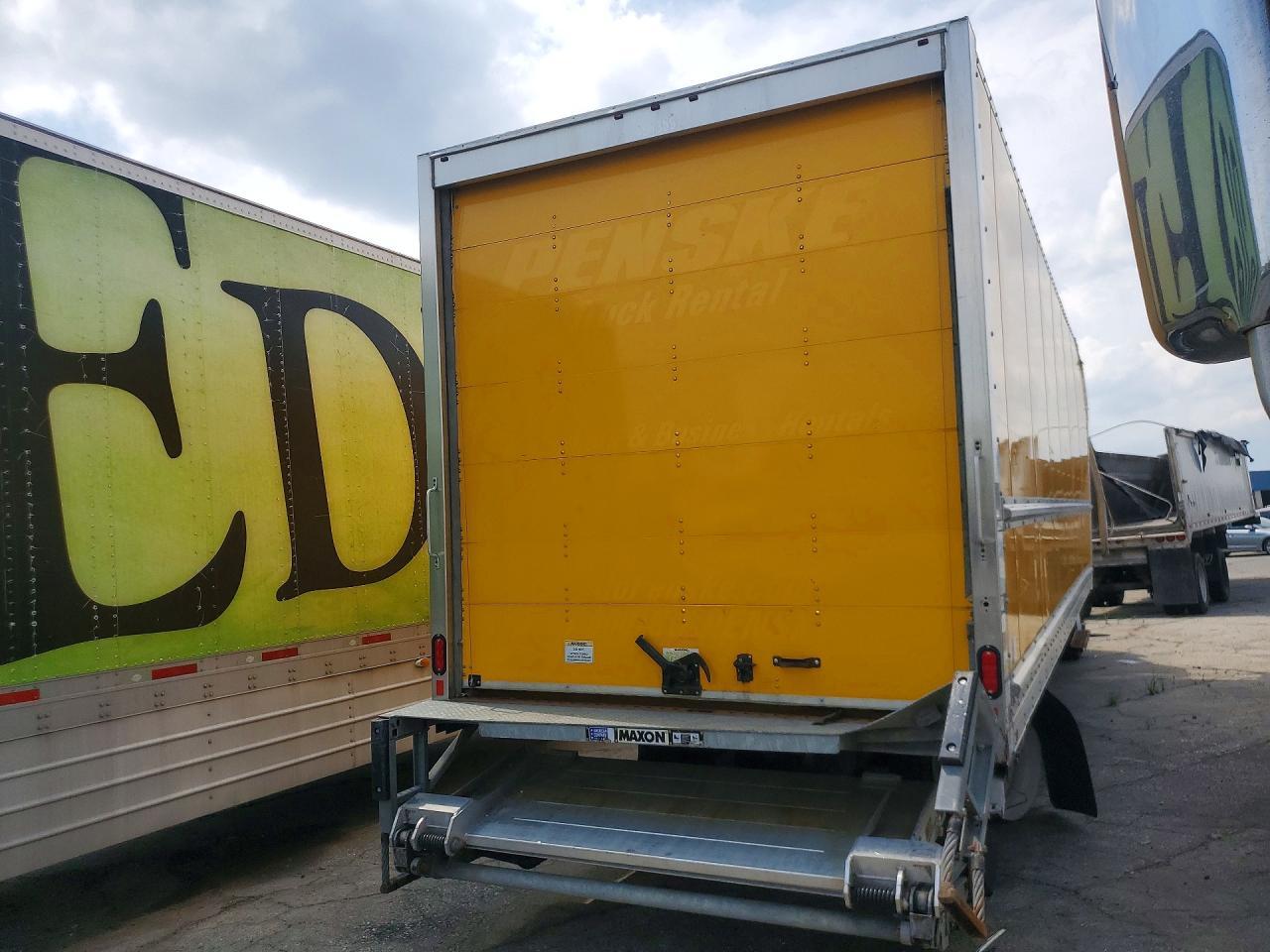 2023 International MV607 BOX Truck