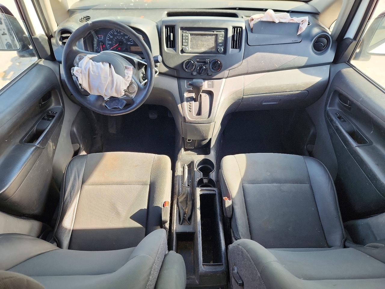 2014 Nissan NV200 SV