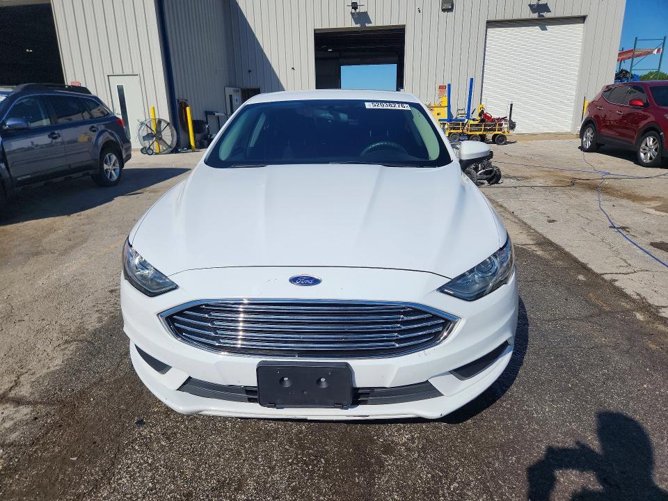 2017 Ford Fusion se