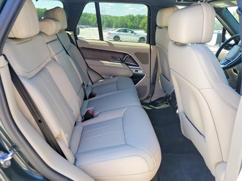 2024 Land Rover Range Rover se